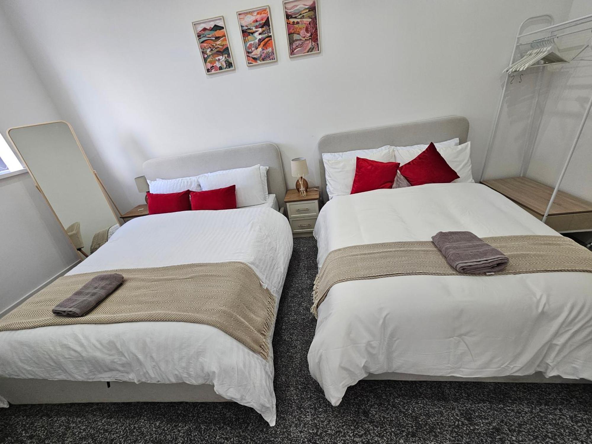 Stylish 1 Bed Apartment In Newly Refurbished Building W/ Parking & Wi-Fi Birmingham Exterior photo